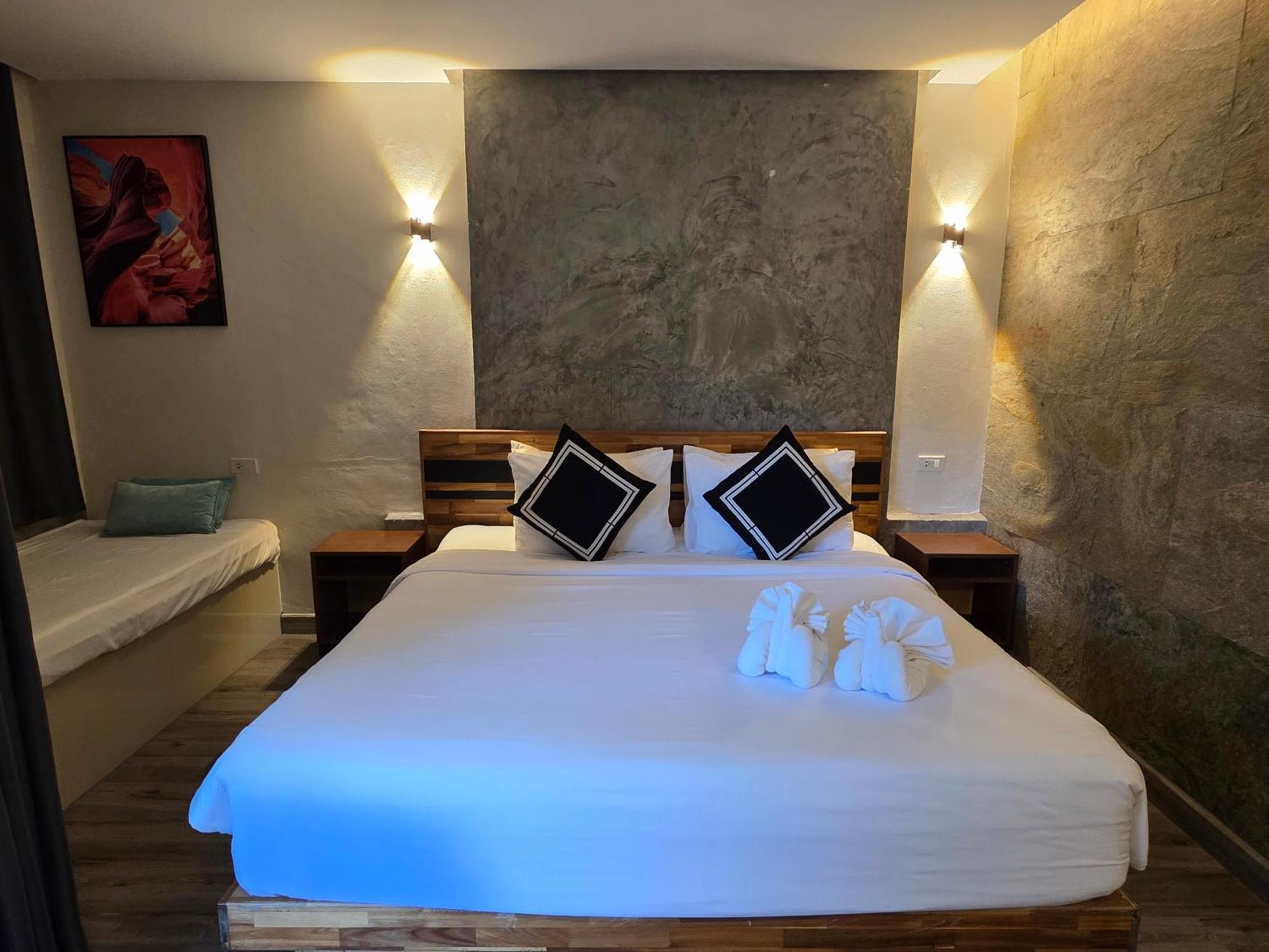 Tt Naiyang Beach Phuket Nai Yang Beach Exterior foto